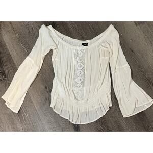 Rue21 White Lacey, Cut Out, Long Flutter Sleeve, Open Shoulder Option, Medium
